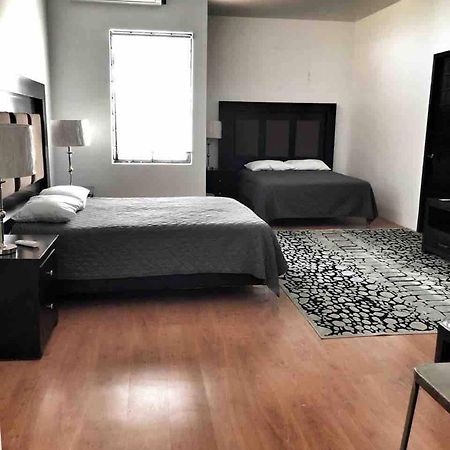 10 Large Suite For 4 People Torreon Luaran gambar